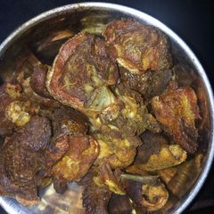 A picture of Fried Beef.