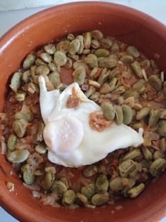 Una foto de Habas guisadas con chorizo picante