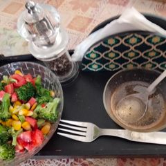 A picture of Sweet white vinegar dressing for salad.