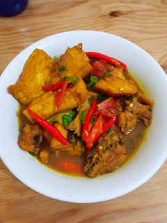 Foto resep Semur Ayam Tahu Pedas