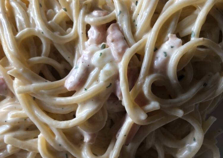 Espaguetis carbonara