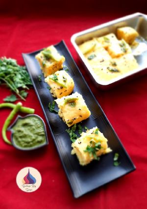 A picture of Sooji Besan Khaman Dhokla.