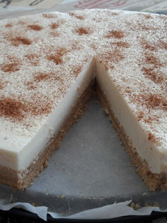Una foto de Tarta de leche canela y limón