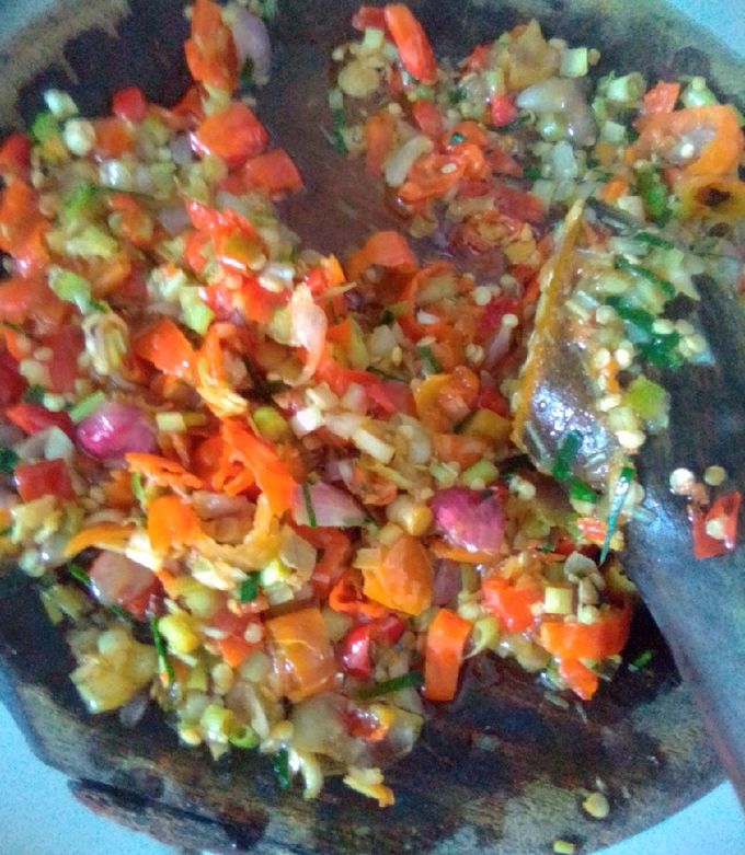 Foto resep Sambal Matah Geprek Bensu