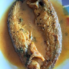 Pabdha Fish Curry A picture of Pabdha Fish Curry.