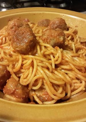 A picture of AMIEs Spaghetti with Meatballs.