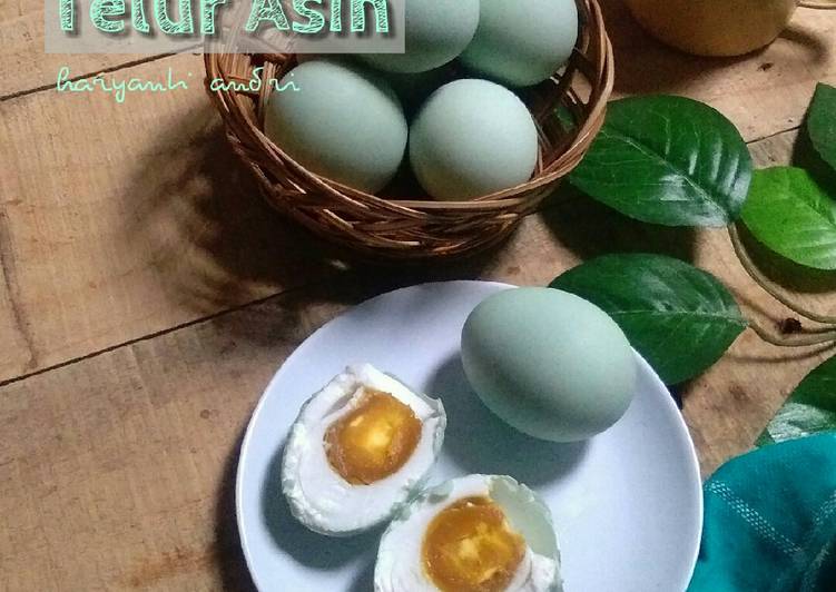 Bagaimana Membuat Telur Asin yang Bisa Manjain Lidah