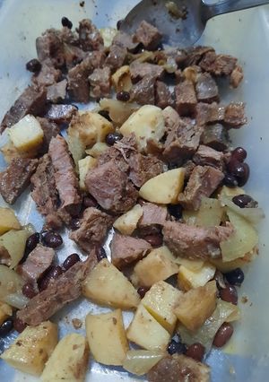 Una foto de Para comer fría, aprovechando carne cocida