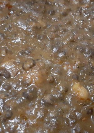 दाल मखनी(daal makhni recipe in hindi) रेसिपी मुख्य फोटो