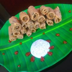 A picture of Suji rolls.