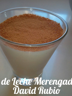 Una foto de Crema de leche merengada light