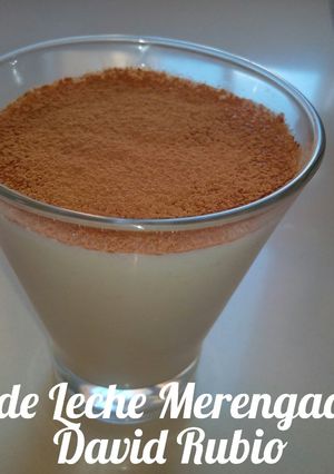 Una foto de Crema de leche merengada light