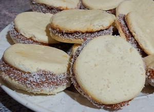 Una foto de Alfajores de maicena