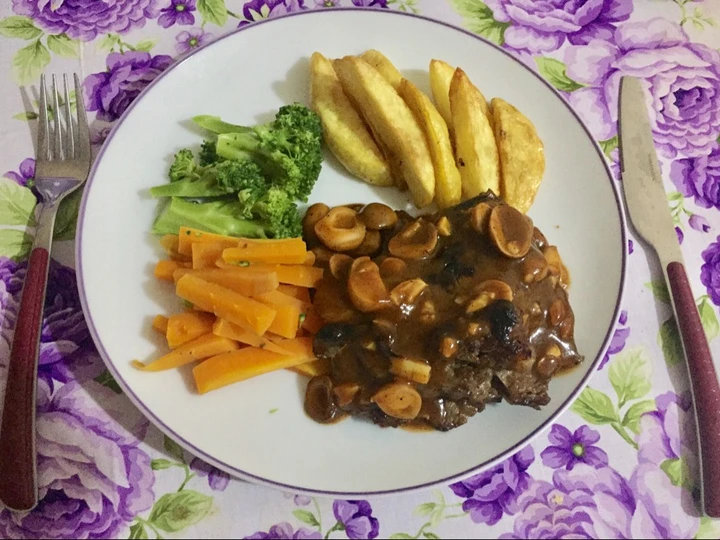Cara Mudah Membikin Resep Steak Home Made ala Annie kitchen yang Menggugah Selera Anti Ribet, Uenak Banget