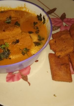 सिकेपी स्पेशल वडीचं सांबार (Special Wadi's Sambar recipe in marathi) रेसिपी चे मुख्य फोटो 