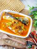 Ikan makarel saos tomat