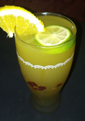 A picture of Homemade lemonade and orangeade #localfoodcontest_Kakamega.