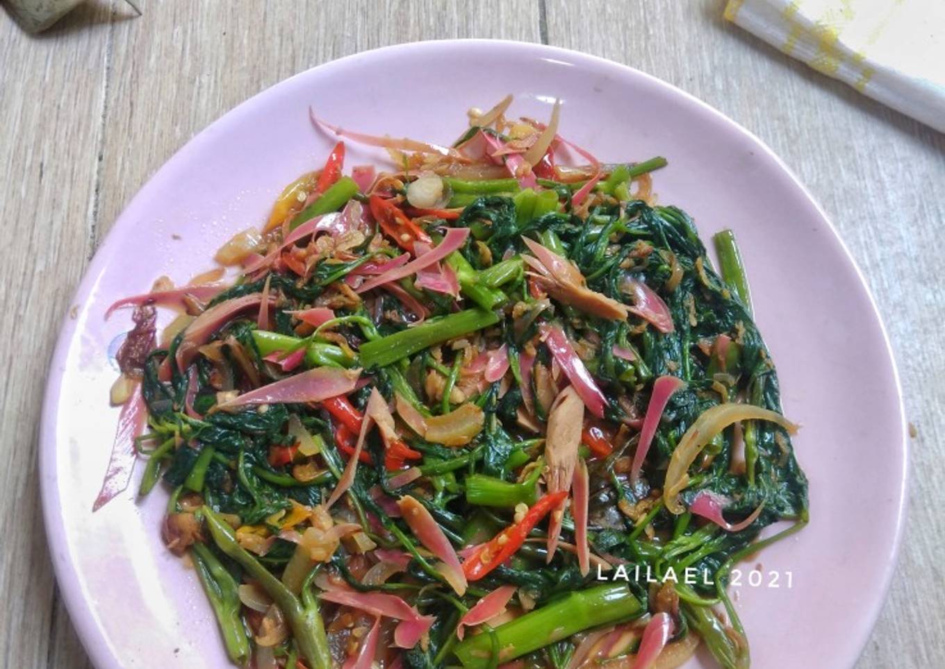 Sampeyan wis goreng kangkung kekombrang