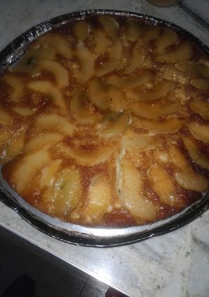 Una foto de Torta invertida tutifruty