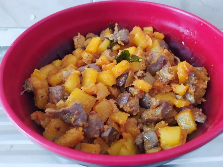 Langkah Mudah untuk Membikin Resep  Sambel Goreng kentang ati ampela yang Enak Banget, Sempurna