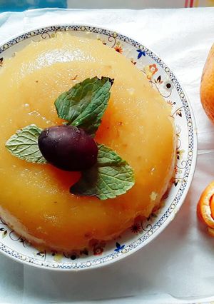 A picture of Orange and grapes pudding.