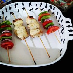 A picture of Chicken cheese mlai boti.