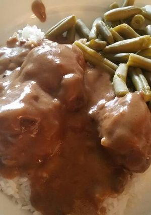 A picture of Swedish Meatballs.