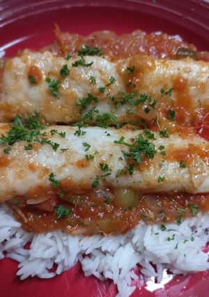 A picture of Hake in Spanish Sauce.