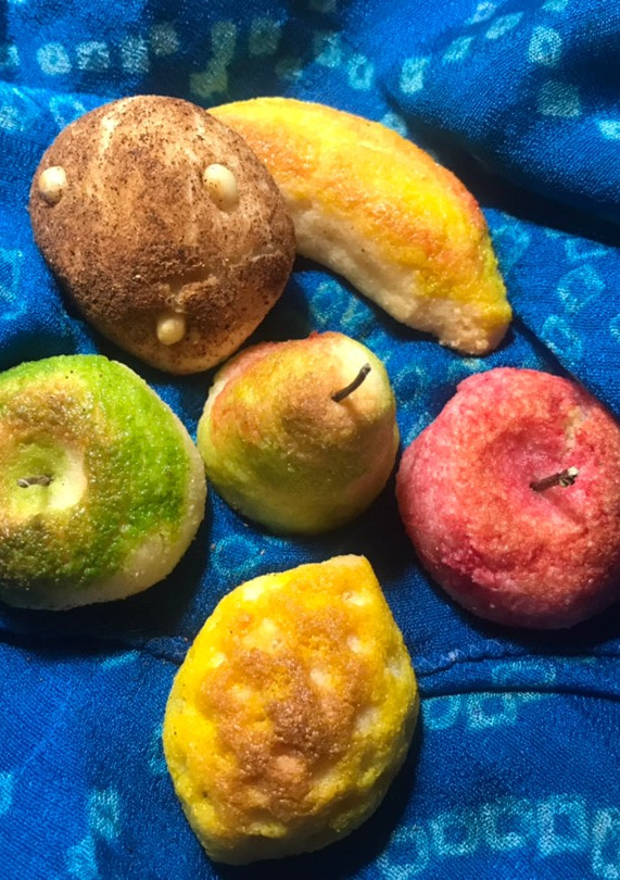 Una foto de Mazapanes para celebrar Sant Dionís, la fiesta de los enamorados 💔 en mi comunidad valenciana