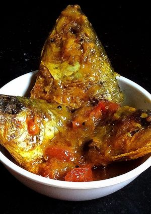ইলিশের টক(illish macher tok recipe in bengali recipe in bengali) রেসিপির প্রধান ছবি