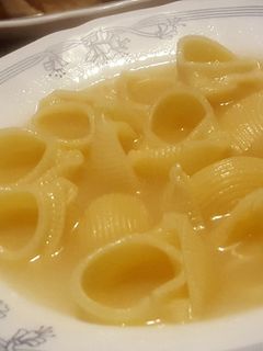 Una foto de Escudella de Nadal i Carn d'Olla (Caldo de Navidad catalán)