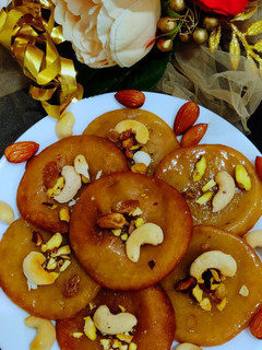 बिहार स्पेशल मालपुआ (bihar special malpua recipe in Hindi) रेसिपी मुख्य फोटो