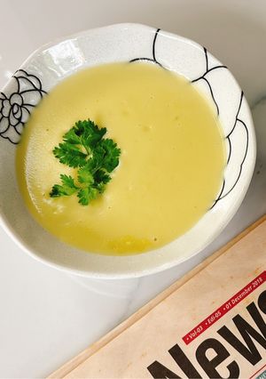 A picture of Macadamia Potato Soup.