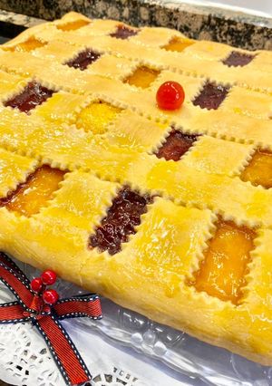 Foto principal de Pastel con masa frola y mermeladas “sin gluten”