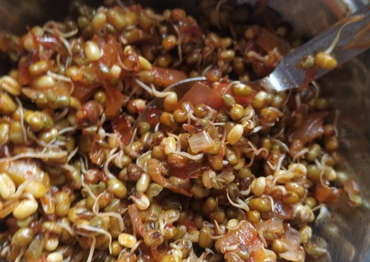 Recipe of Super Quick Homemade Sprouts salad