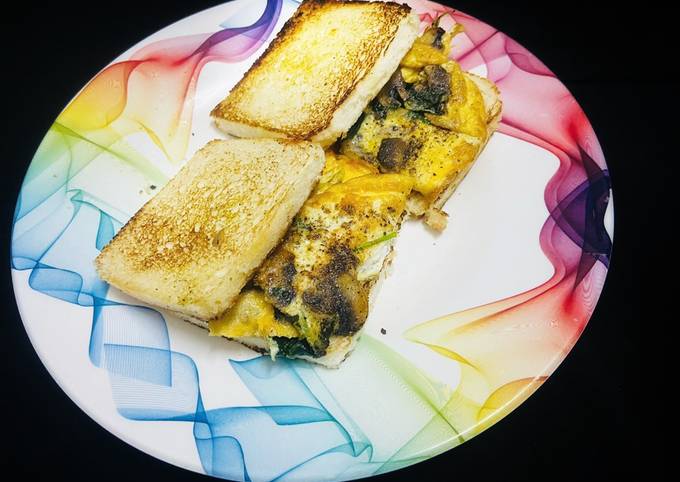 Spinach Omelette Breakfast Sandwich