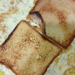 A picture of Bread omelette.
