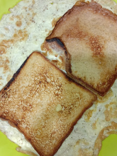 A picture of Bread omelette.