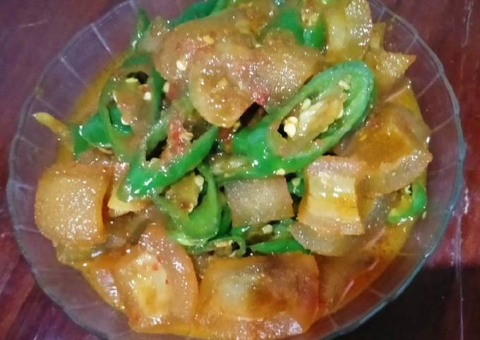 Kikil bumbu kuning