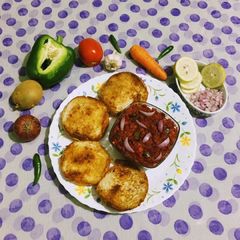 A picture of Pav Bhaji.