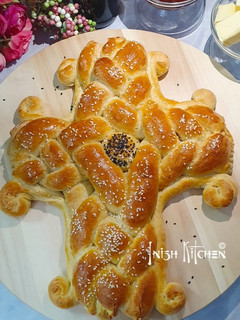 A picture of Khachkar Easter Bread.