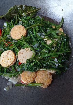 Foto resep Oseng kangkung tofu