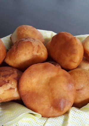 A picture of Mandazi.
