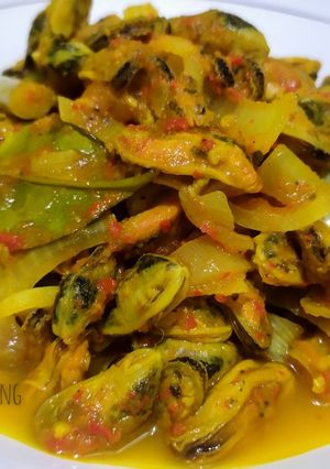 Foto resep Kerang Ijo Kupas Kuah Kuning