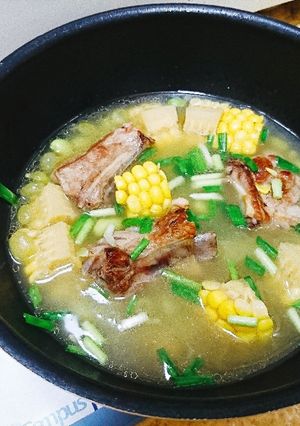 Hình của món Canh sườn ngô đậu.