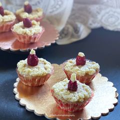 A picture of Nolen Gur Cupcake.
