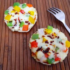 A picture of Mini Bread Pizzas.
