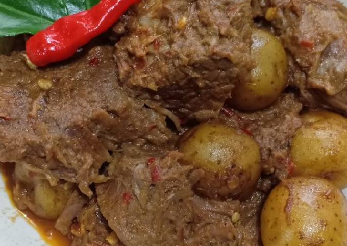 Resep Rendang Daging 🥩 Kentang yang Enak Banget