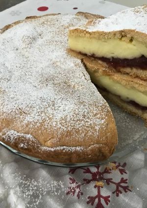 A picture of Soft Crostata with Pastry Cream and Blackberry Jam.