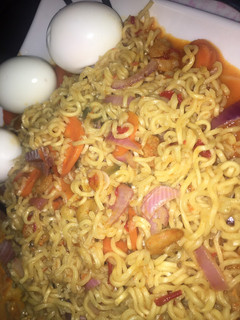 A picture of Shrimps veggies noodle.
